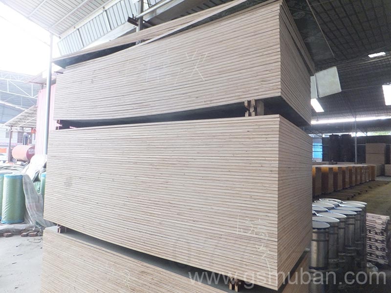 出口多國(guó)!這家廣西建筑模板工廠正在崛起 出口多國(guó)!這家廣西建筑模板工廠正在崛起